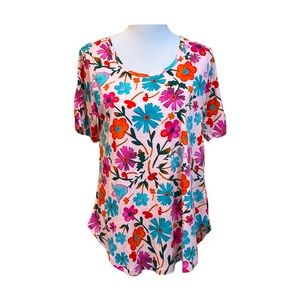 LuLaRoe Morgan Tee Size Medium Floral Tunic